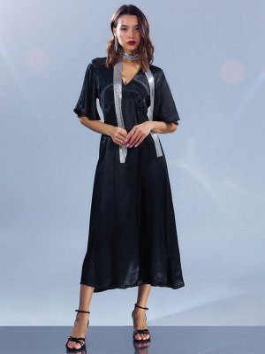 Платье женское молочное в черные пятнышки из вискозы