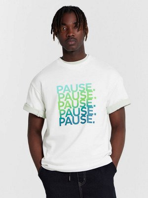 Футболка мужская белая с принтом "Pause"