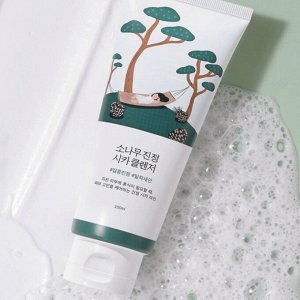 Round Lab Pine Calming Cica Cleanser Пенка с экстрактом сосны и центеллы для проблемной кожи 150мл.