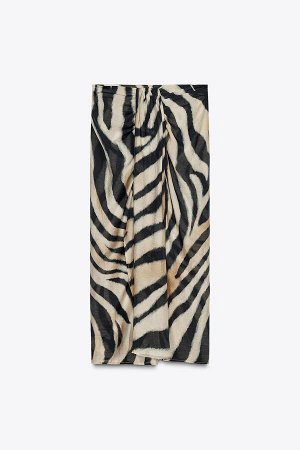 Парео ЦВЕТ как на первом фото ПАРЕО С ЖИВОТНЫМ ПРИНТОМ (PAREO MIT ANIMALPRINT) Парео со средней посадкой на талии и декоративным узлом спереди. Застежка-молния сзади. СОСТАВ МАТЕРИАЛА, ИНСТРУКЦИИ ПО У