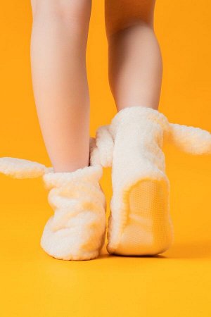 Детские Варианты расцветки: соты/молочный, леопард/темный
Ткань:  велсофт, Состав: полиэстер
Эти очаровательные домашние сапожки с ушками станут прекрасным выбором для маленьких принцесс. Они выполнен