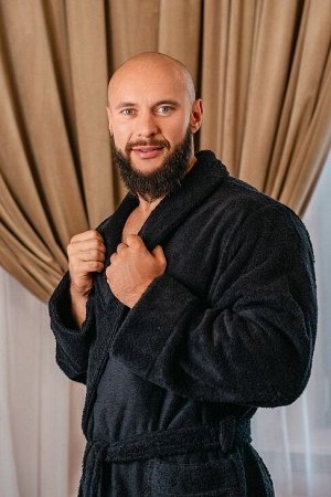 Мужской махровый халат без капюшона / черный