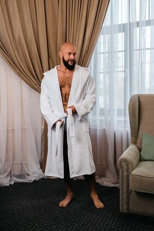 Халат махровый с капюшоном / белый