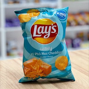Lay's Wavy Cheddar Cheese 54g - Чипсы Лэйс сыр чеддер. Рифленые