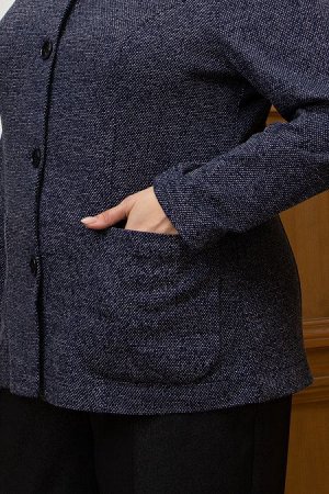 Жакет Цвет:
синий
Состав:
80%ПЭ 18%Вискоза 2%Эластан
Длина изделия:
71 см
Размер модели:
56
Рост модели:
171 см
Жакет из трикотажной ткани без подклада длиной за линюю бедра. Прилегание по фигуре за с