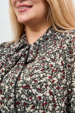 Блузка Цвет:
черно-белый
Состав:
100%ПЭ
Длина изделия:
78 см
Размер модели:
58
Рост модели:
175 см
Женственная блуза на подкладке, верх - шифон в нежный принт, нижний слой - однотон. По переду прилега