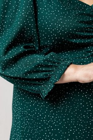 Платье Цвет:
зеленый
Состав:
67%Вискоза 33%ПЭ
Длина изделия:
119см
Размер модели:
56
Рост модели:
171 см
Женственное платье полуприлегающего силуэта длиной за линию колен, выполнено из легкой плательн