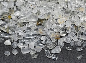 Горный хрусталь с породой галтовка фракция 3-5мм, упаковка 100г
