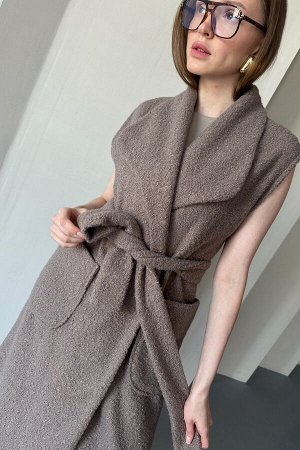 Жилет  LAMB079/02/Бежевый