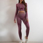 Женский спортивный костюм