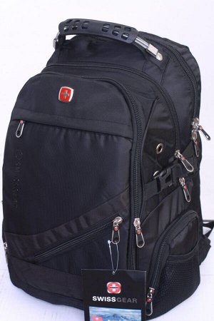 Рюкзак На плечевых ремнях рюкзака, в удобном для доступа месте, расположены: карман для телефона и фиксатор для очков.Система аудиопорт позволяет разместить аудиоустройсво внутри рюкзака, а наушники в