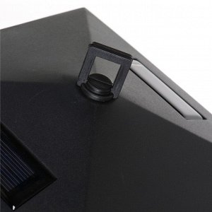 Фонарь садовый Uniel, USL-S-186/PM180 RETRO, на солнечной батарее, настенный, пластик, 17х18 см, 2 светодиода, черный