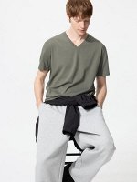 UNIQLO Dry collar V-neck T-shirt - базовая футболка с V-образным вырезом - 57 OLIVE