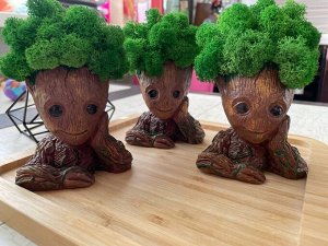 Грут - Фигурка со мхом