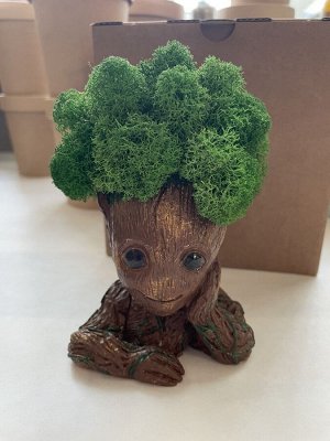 Грут - Фигурка со мхом