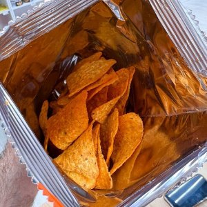 Dortios Cheese Spicy 60g - Японские начос Доритос сыр и пряности