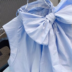 Женская блуза без рукавов с бантом, голубая