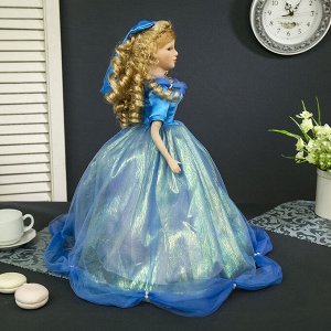 Кукла коллекционная керамика "Мальвина в небесно-голубом платье" 45 см