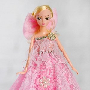 Кукла на подставке «Принцесса», музыкальная, розовое платье, причёска с бантом