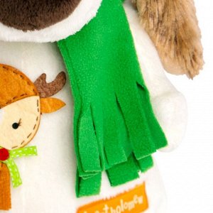 Мягкая игрушка "Бартоломей" в шарфе и с оленем, 27 см