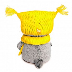 Мягкая игрушка "Басик Бэби" в шапке-сова и шарфе, 20 см