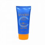 Увлажняющий солнцезащитный крем с коллагеном Collagen Sun Screen SPF50+ PA+++