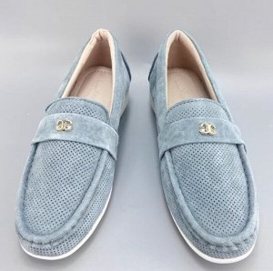 Мокасины из натуральной замши с перфорацией, серый