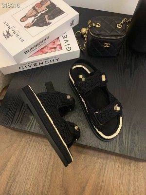 Сандали женские