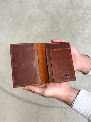 Кожаная обложка на паспорт