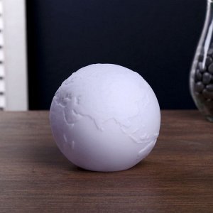 Фигурка светящаяся RISALUX «Планета», LED-ночник, батарейки LR14, белый, 8.5x8.5x9 см