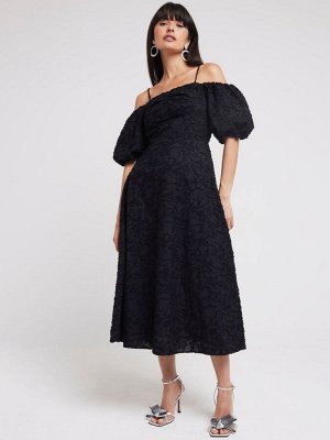 Платье River Island с открытыми плечами и рукавами-буфами