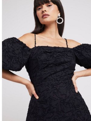 Платье River Island с открытыми плечами и рукавами-буфами
