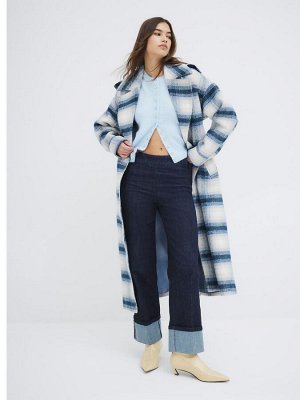 Пальто с поясом в клетку River Island