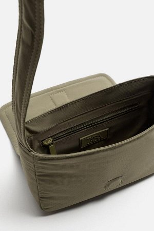 Сумка Нейлоновая сумка через плечо с клапаном ЦВЕТ как на первом фото (UMH?NGETASCHE AUS NYLON MIT ?BERSCHLAG) Сумка через плечо из функциональной ткани. Основное отделение с клапаном и магнитной заст