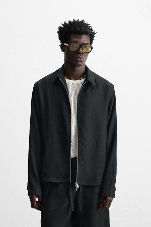 Жакет ЦВЕТ как на первом фото ВЕРХНЯЯ РУБАШКА ИЗ 100% ЛЬНА (OVERSHIRT AUS 100 % LEINEN) Верхняя рубашка прямого кроя из льняной ткани. Воротник с лацканами и длинные рукава с манжетами на пуговицах. Б
