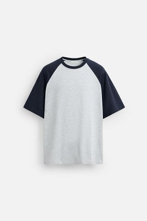 Футбока ЦВЕТ как на первом фото РУБАШКА С КОНТРАСТНЫМИ РУКАВАМИ (SHIRT MIT FARBLICH ABGESETZTEN ?RMELN) Футболка свободного кроя. Круглая горловина. Короткие рукава. СОСТАВ МАТЕРИАЛА, ИНСТРУКЦИИ ПО УХ