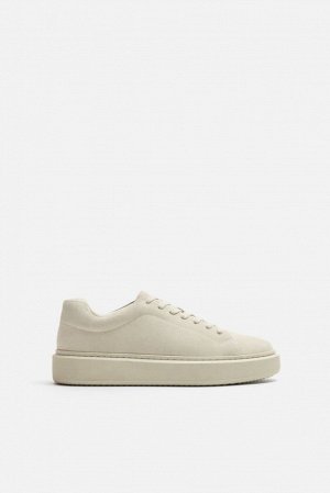 Обувь ЦВЕТ как на первом фото КРОССОВКИ ШИРОКИЕ КОЖАНЫЕ (SNEAKER WEITER SCHNITT LEDER) Кроссовки со шнурками. Верх из кожи с замшевой отделкой. Подошва с широким вырезом. СОСТАВ МАТЕРИАЛА, ИНСТРУКЦИИ 