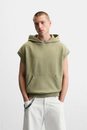 Свитшот ЦВЕТ как на первом фото ТОЛСТОВКА С КАПЮШОНОМ, С ПОТЕРТЫМ ЭФФЕКТОМ (SWEATSHIRT MIT KAPUZE, VERWASCHENE OPTIK) Толстовка свободного кроя с капюшоном из хлопчатобумажной ткани с махровой подклад