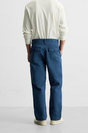 Брюки ЦВЕТ как на первом фото БРЮКИ СТАНДАРТНОГО КРОЯ – ПОТЕРТЫЙ ВИД (REGULAR-FIT-HOSE – VERWASCHENE OPTIK) Брюки прямого кроя из хлопчатобумажной парусины. Накладные карманы спереди и сзади. Выцветши