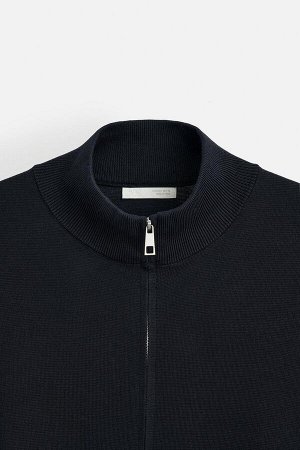 Трикотаж ЦВЕТ как на первом фото КАРДИГАН С РЕБРИСТОМ PERKINS И МОЛНИЕЙ СПЕРЕДИ (STRICKJACKE MIT GERIPPTEM PERKINS-KRAGEN UND REISSVERSCHLUSS) Кардиган прямого кроя из хлопковой пряжи. Ребристый ворот