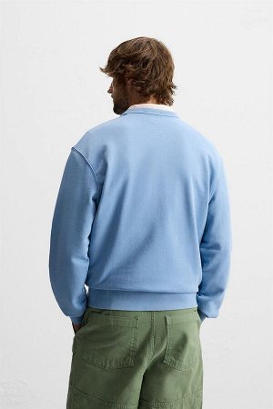 Свитшот ЦВЕТ как на первом фото ТОЛСТОВКА С КРУГЛЫМ ВЫРЕЗОМ, ЭФФЕКТ ВЫМЫТИЯ (SWEATSHIRT CREW NECK VERWASCHENE OPTIK) Толстовка прямого кроя. Круглый вырез и длинные рукава. Выцветший вид. Ребристые ма