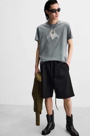 Футбока ЦВЕТ как на первом фото ФУТБОЛКА С ПРИНТОМ «МУХА» В СТИРАННОМ ЭФФЕКТЕ (T-SHIRT MIT FLIEGEN-PRINT IN VERWASCHENER OPTIK) Футболка свободного кроя. Круглый вырез и короткие рукава. Контрастный п