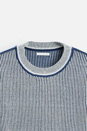 Трикотаж ЦВЕТ как на первом фото Свитер ребристого плетения с контрастами (PULLOVER AUS RIPPENSTRICK MIT KONTRASTEN) Свитер свободного кроя. Круглая горловина. Длинные рукава. Ребристые манжеты. СОСТА
