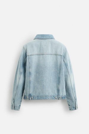 Жакет ЦВЕТ как на первом фото ДЖИНСОВАЯ КУРТКА (DENIM-JACKE) Джинсовая куртка прямого кроя из хлопчатобумажной джинсовой ткани. Отложной воротник и длинные рукава с манжетами на пуговицах. Карманы на 