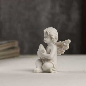 Сувенир полистоун "Белоснежный ангелочек со звёздочкой" страза 5х4.8х3 см