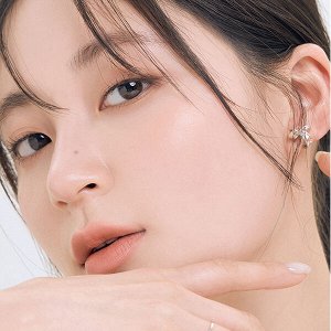 Деликатный хайлайтер с естественным финишем Rom&nd See-Through Veillighter #01 Sun Kissed Veil, 5.5г