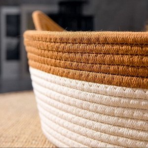 Лежанка кошачья плетёная с клубком, 40 см