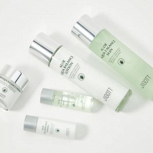 Jigott Набор для лица с экстрактом алоэ / Aloe Aqua Balance Skin Care 3 Set, 150 мл*2, 50 мл, 30 мл*2