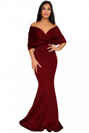 Бордовое платье-русалка с открывающими плечи спущенными рукавами