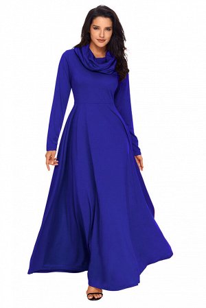 Ярко-синее приталенное платье с воротом-хомутом и расклешенной длинной юбкой
